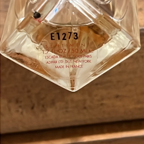 Escada sentiment eau de toilette fragrance 1.7 fl oz - Picture 7 of 9